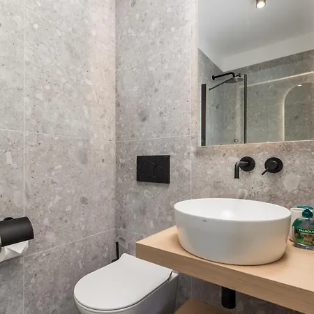 Mara M 4 Heated Pool And Whirpool Apartman