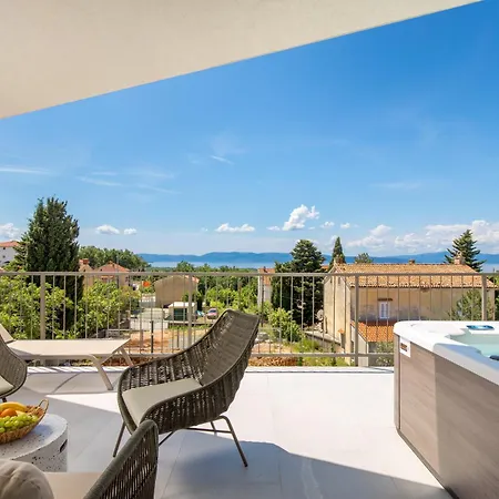 Apartman Mara M 4 Heated Pool And Whirpool Omišalj