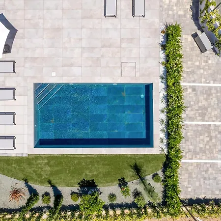 Mara M 4 Heated Pool And Whirpool Apartman Omisalj
