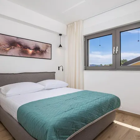 Mara M 4 Heated Pool And Whirpool *