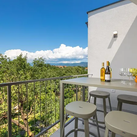 Mara M 4 Heated Pool And Whirpool Apartamento *