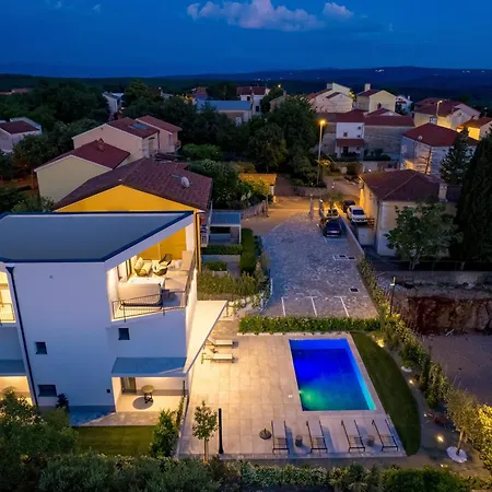 Mara M 4 Heated Pool And Whirpool Appartamento *