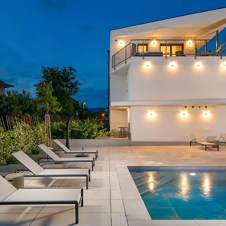 Mara M 4 Heated Pool And Whirpool Apartamento *