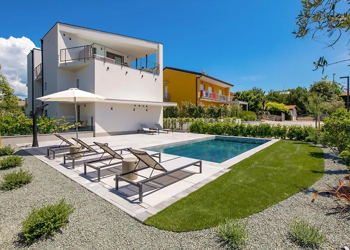 Mara M 4 Heated Pool And Whirpool * 오미살즈