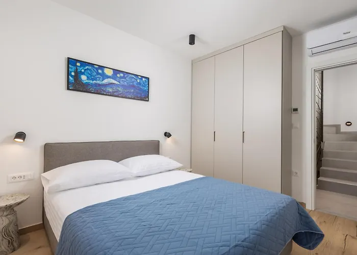 아파트 Mara M 4 Heated Pool And Whirpool 오미살즈